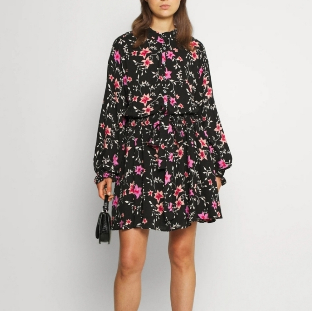 Free People Lighten Up Mini Belted Floral Dress in Black Size Small